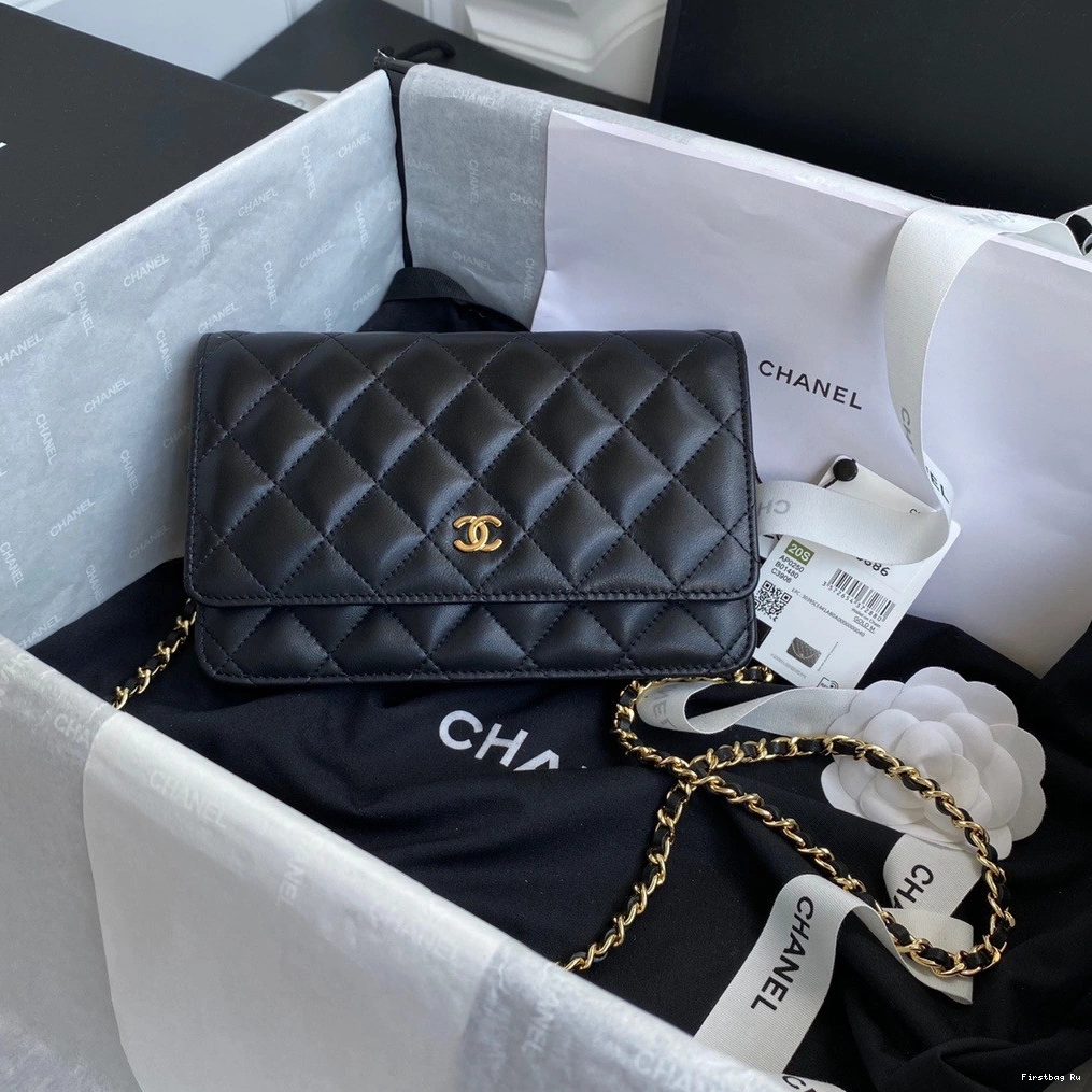 First Bag Ru WALLET CHAIN NEW CHANEL LAMBSKIN EDITION 0725